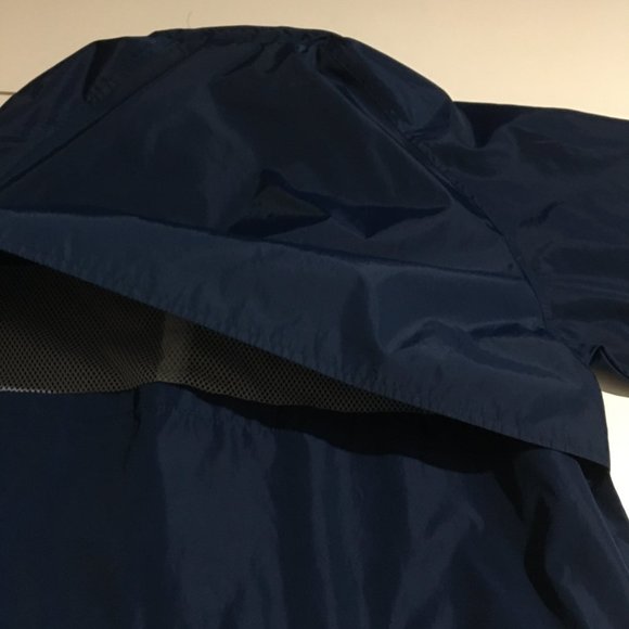 Woolrich trench-length waterproof windbreaker - Picture 7 of 10